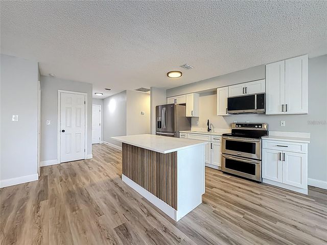 8940 SE 88TH STREET, Ocala, FL 34472