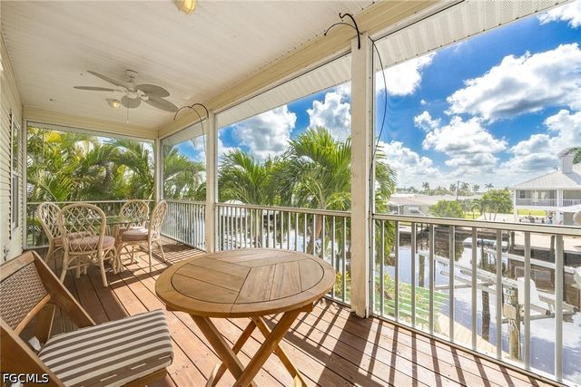 2761 Geary ST, Matlacha, FL 33993