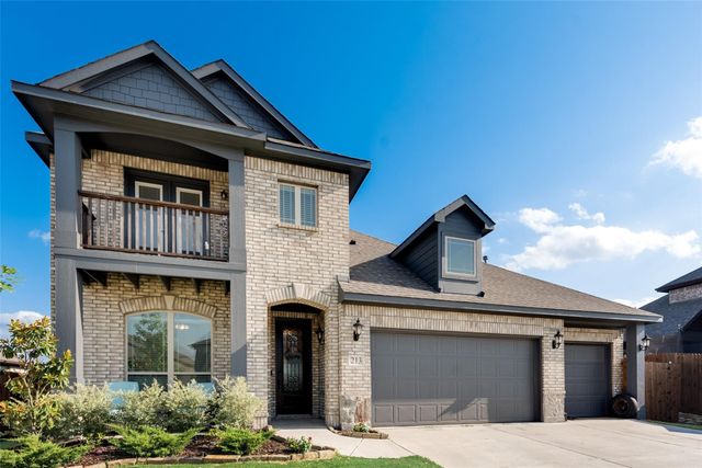 213 Roscoe Drive, Fate, TX 75087