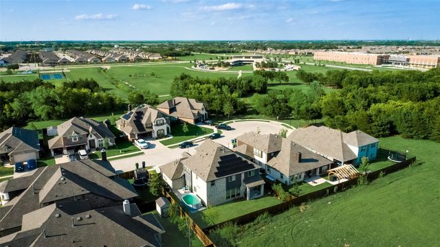 213 Roscoe Drive, Fate, TX 75087