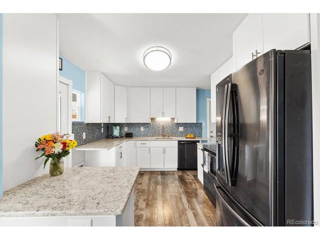 921 S Taft St, Lakewood, CO 80228