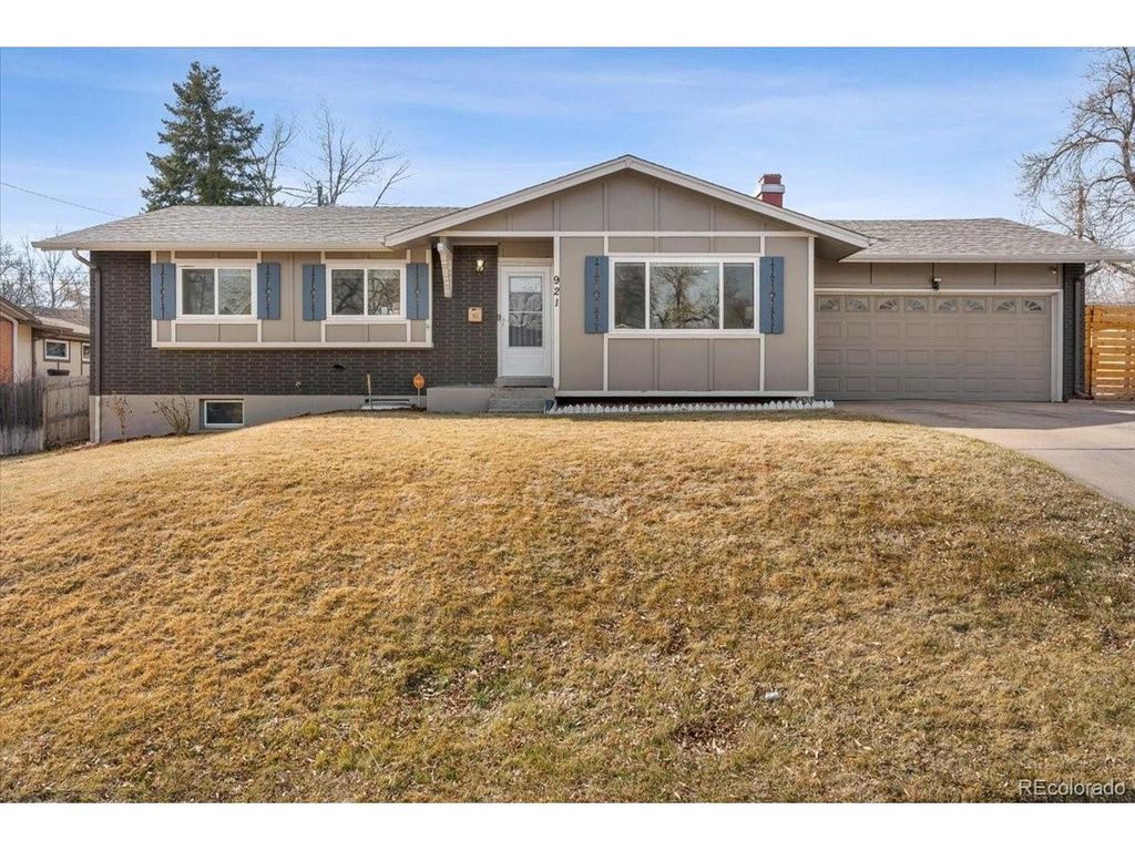 921 S Taft St, Lakewood, CO 80228