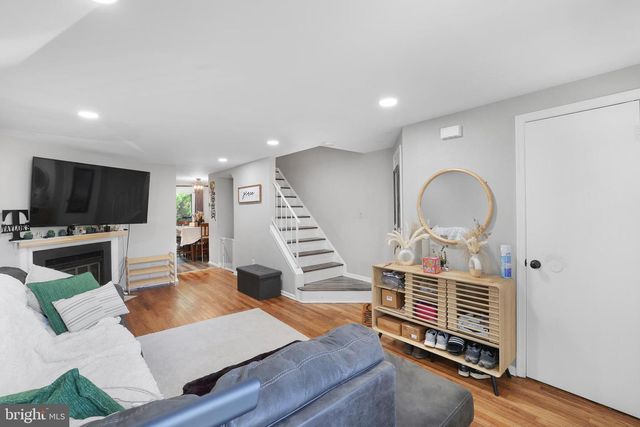 8785 RAVENGLASS WAY, Montgomery Village, MD 20886