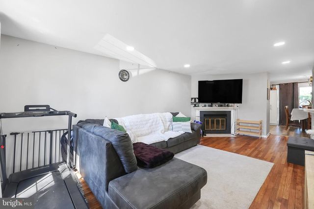 8785 RAVENGLASS WAY, Montgomery Village, MD 20886