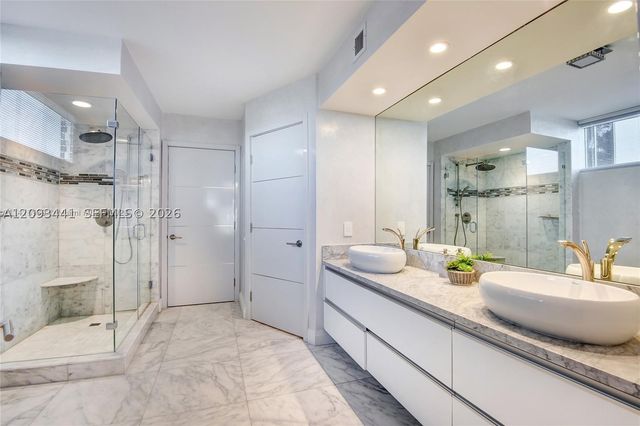 17555 Collins Ave 404, Sunny Isles Beach, FL 33160