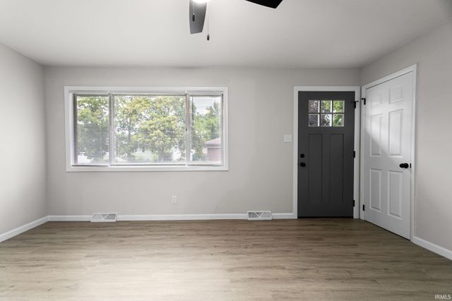 749 E 11Th Street, Mishawaka, IN 46544