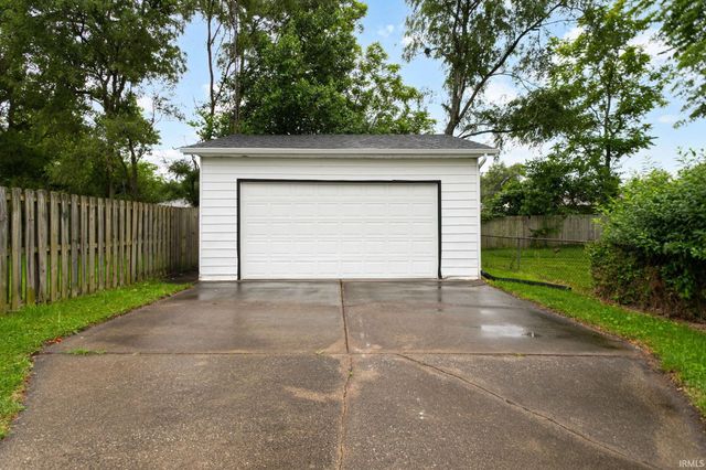 749 E 11Th Street, Mishawaka, IN 46544