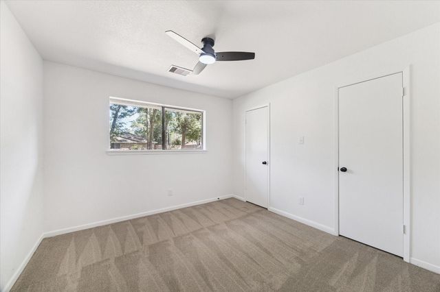 2222 Oak Shores Drive, Kingwood, TX 77339