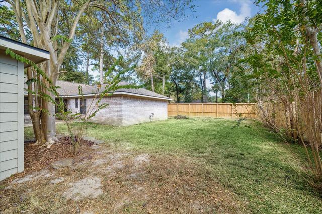 2222 Oak Shores Drive, Kingwood, TX 77339