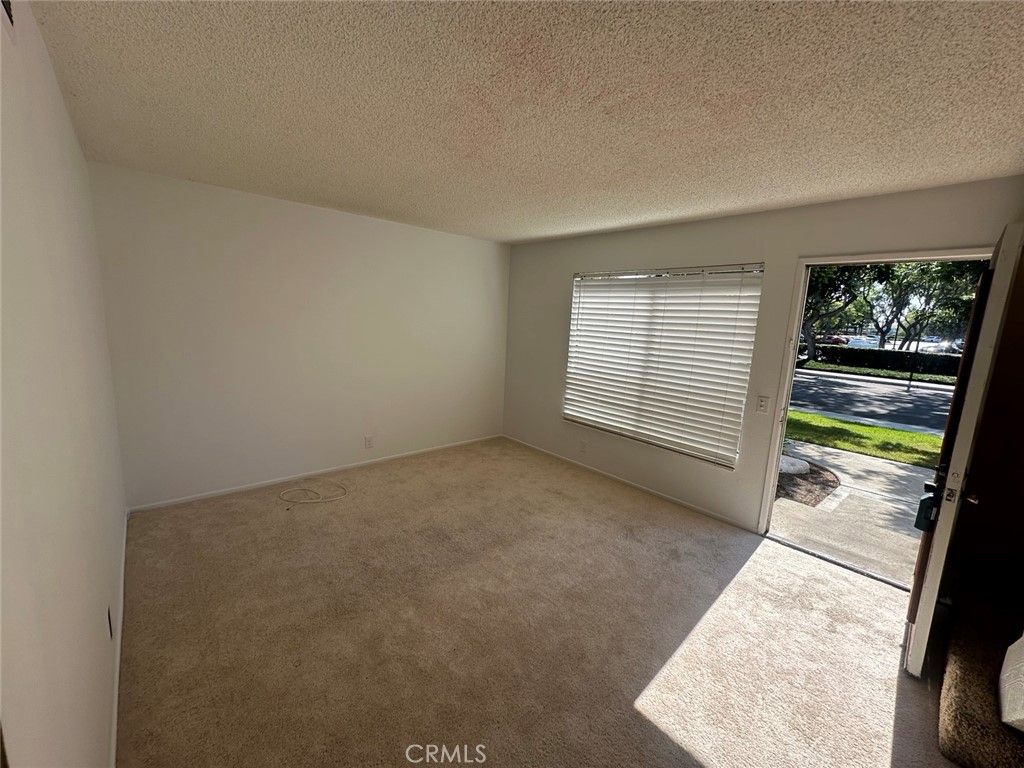 2 Greenleaf, Irvine, CA 92604 — photo 5