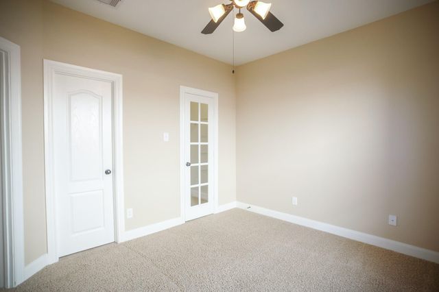 2 Hadlock Place, Spring, TX 77389
