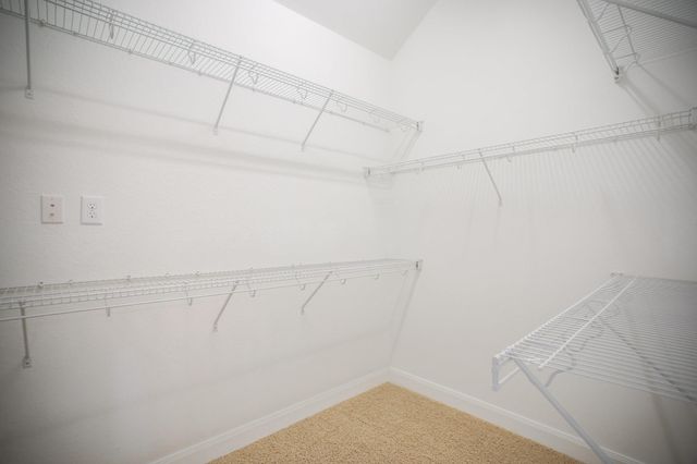 2 Hadlock Place, Spring, TX 77389