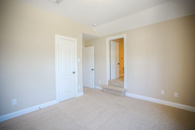 2 Hadlock Place, Spring, TX 77389