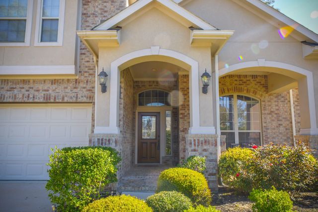 2 Hadlock Place, Spring, TX 77389