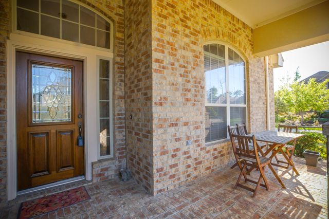2 Hadlock Place, Spring, TX 77389