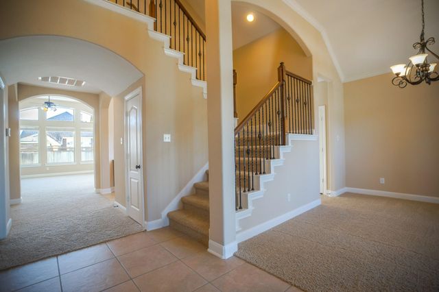2 Hadlock Place, Spring, TX 77389
