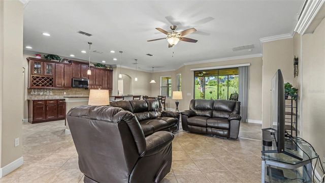 1950 VIA LAGO DRIVE, Lakeland, FL 33810