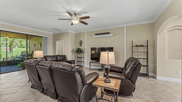 1950 VIA LAGO DRIVE, Lakeland, FL 33810