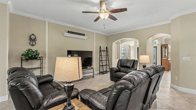 1950 VIA LAGO DRIVE, Lakeland, FL 33810