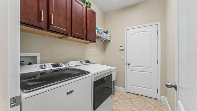 1950 VIA LAGO DRIVE, Lakeland, FL 33810