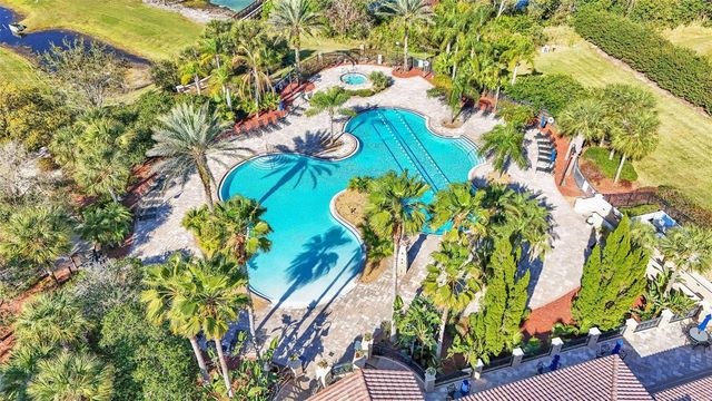 1950 VIA LAGO DRIVE, Lakeland, FL 33810
