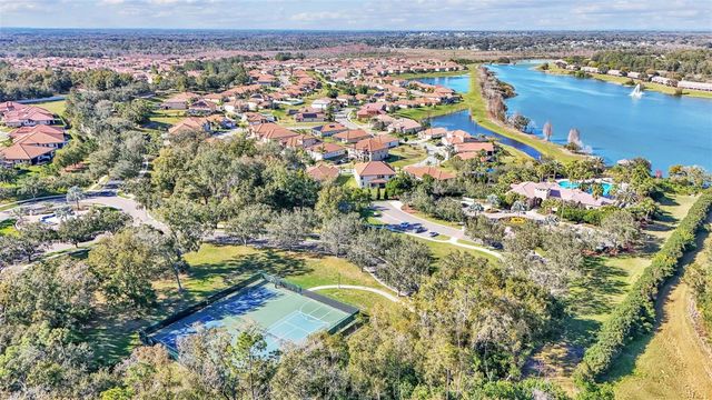 1950 VIA LAGO DRIVE, Lakeland, FL 33810
