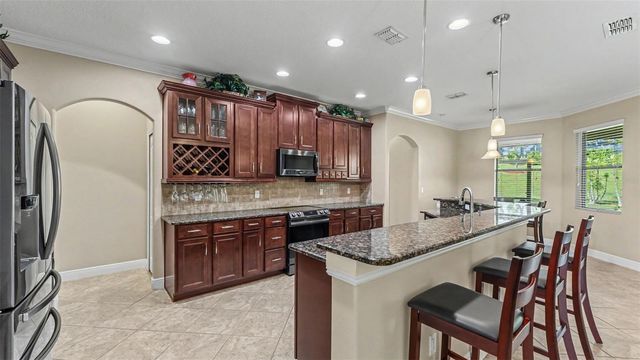 1950 VIA LAGO DRIVE, Lakeland, FL 33810