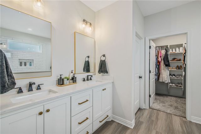 3332 Hunters Crossing Trail, Bryan, TX 77808