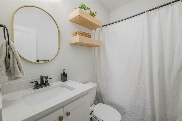 3332 Hunters Crossing Trail, Bryan, TX 77808