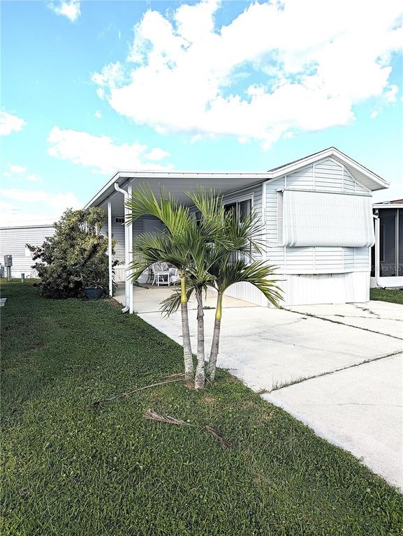 3333 26TH AVENUE E 1113, BRADENTON, FL 34208 — exterior