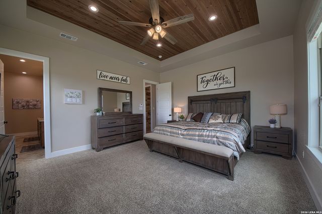 1188 County Road 328, Adkins, TX 78101