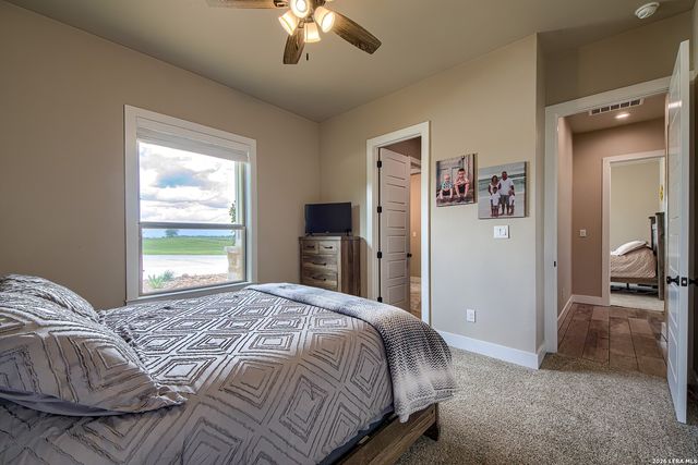 1188 County Road 328, Adkins, TX 78101