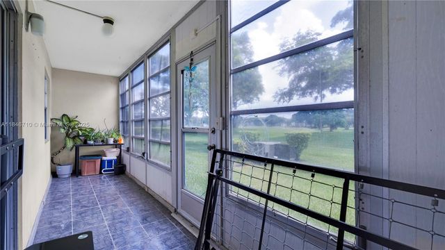 551 SW 135th Ave 111B, Pembroke Pines, FL 33027