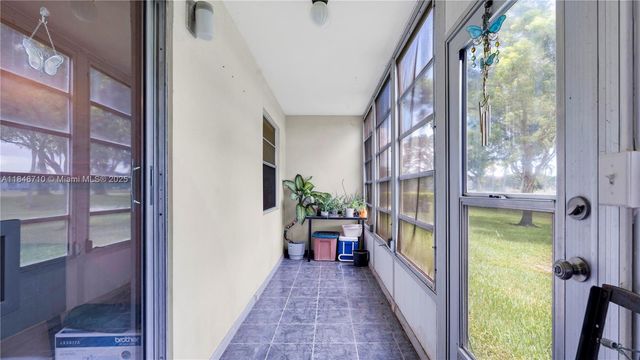 551 SW 135th Ave 111B, Pembroke Pines, FL 33027