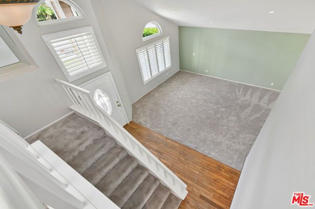 2649 Rikkard Drive, Thousand Oaks, CA 91362
