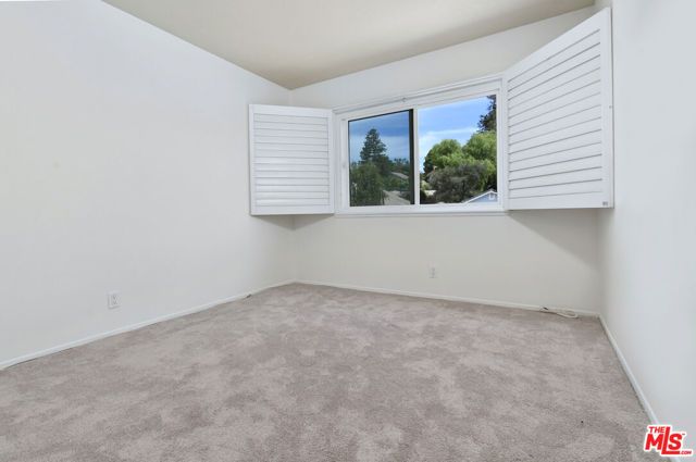 2649 Rikkard Drive, Thousand Oaks, CA 91362