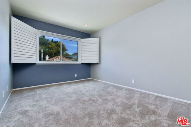 2649 Rikkard Drive, Thousand Oaks, CA 91362