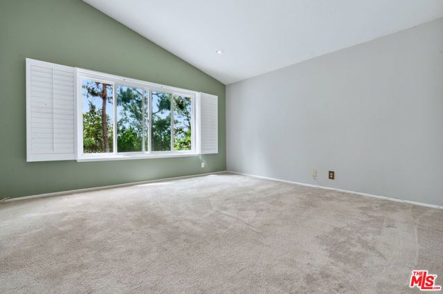 2649 Rikkard Drive, Thousand Oaks, CA 91362