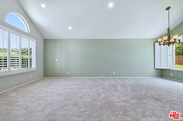 2649 Rikkard Drive, Thousand Oaks, CA 91362