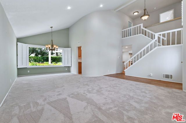 2649 Rikkard Drive, Thousand Oaks, CA 91362
