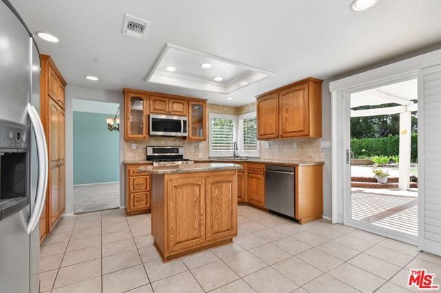 2649 Rikkard Drive, Thousand Oaks, CA 91362