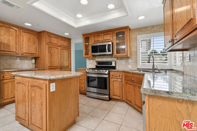 2649 Rikkard Drive, Thousand Oaks, CA 91362