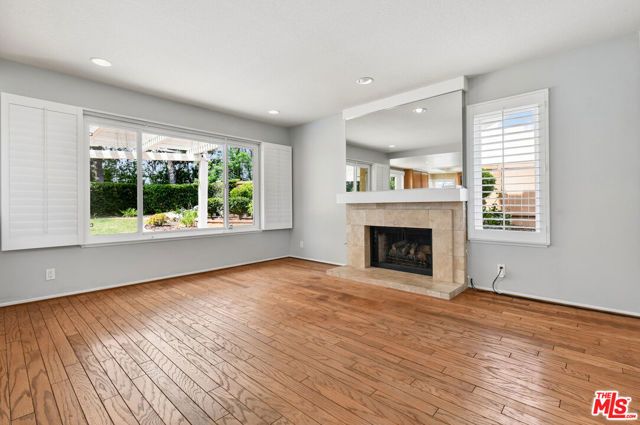 2649 Rikkard Drive, Thousand Oaks, CA 91362