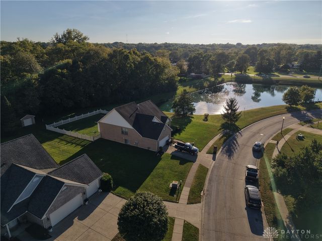 1332 Stillwater Lane, Dayton, OH 45415