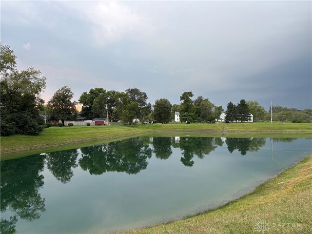 1332 Stillwater Lane, Dayton, OH 45415