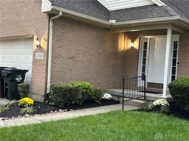 1332 Stillwater Lane, Dayton, OH 45415