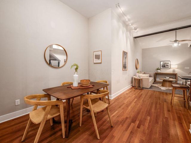 1276 N High Street, 402, Columbus, OH 43201