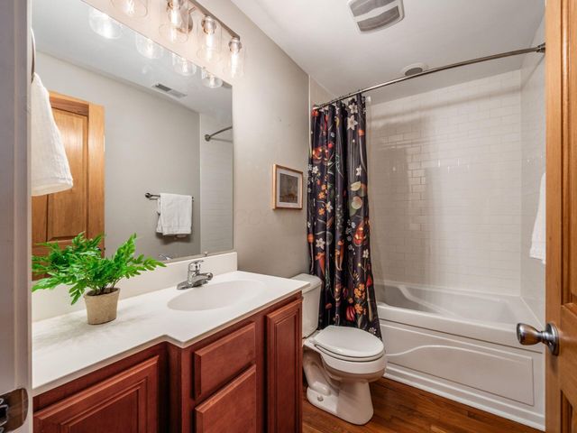 1276 N High Street, 402, Columbus, OH 43201