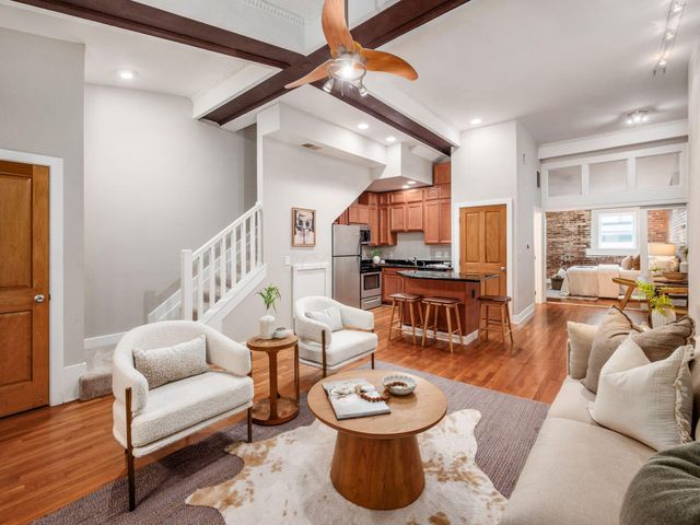 1276 N High Street, 402, Columbus, OH 43201