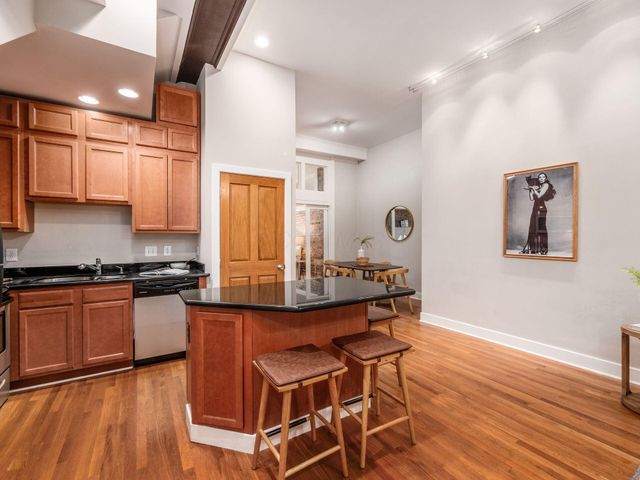 1276 N High Street, 402, Columbus, OH 43201